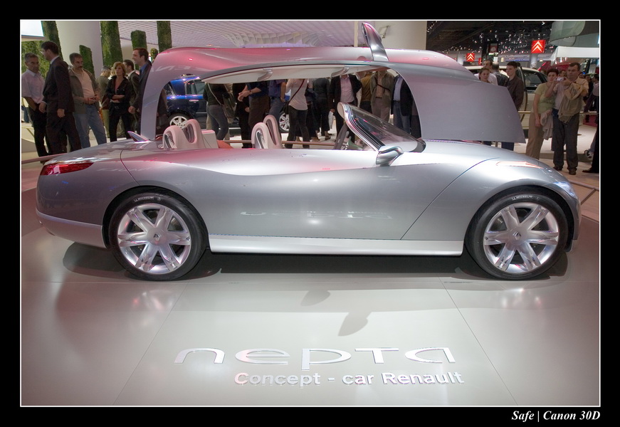 Oct 06 - Mondial Auto Paris - 054